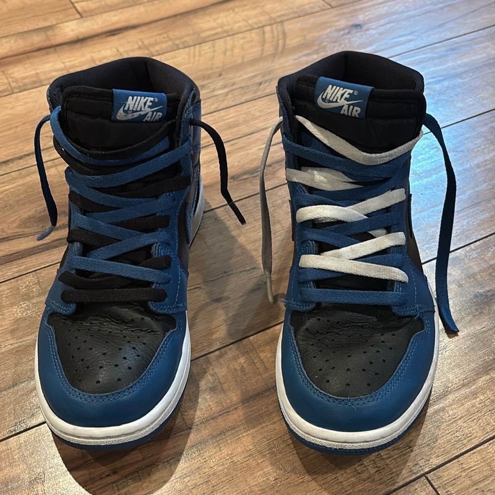 Nike Air Jordan Retro 1 High OG Dark Marina Blue/Black-white Men’s US 8